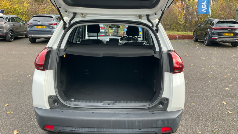 Peugeot 2008 1.2 PureTech 110 Signature 5dr Petrol Estate